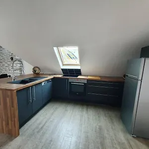 Proche Commerces Et Plages Appartement